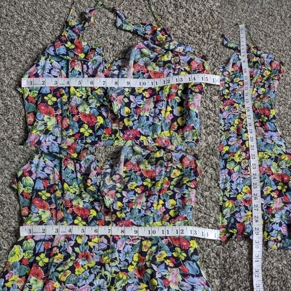 ✨3/$15 UO Kimchi Blue colorful floral romper 8 - Picture 7 of 11